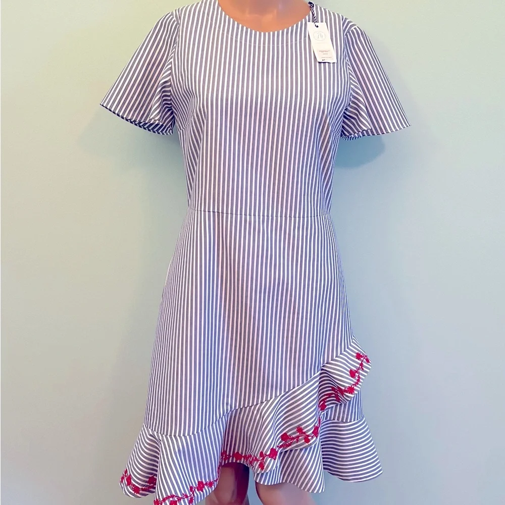 ❤️ Draper James Pinstripe Dress - Picture 2 of 10